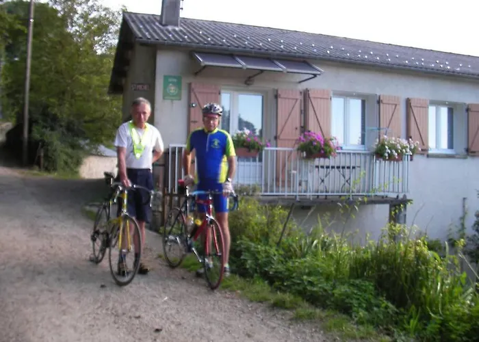 Saint Michel 2 Etoiles * Moulin-Mage